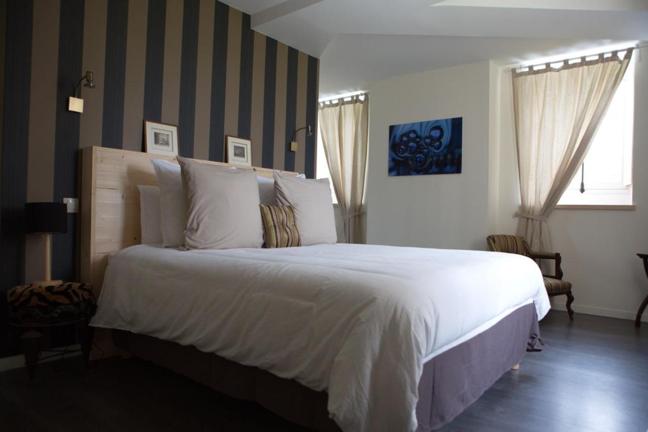 Le Manoir Du Ribardon Bed and Breakfast Neuvy-au-Houlme Buitenkant foto
